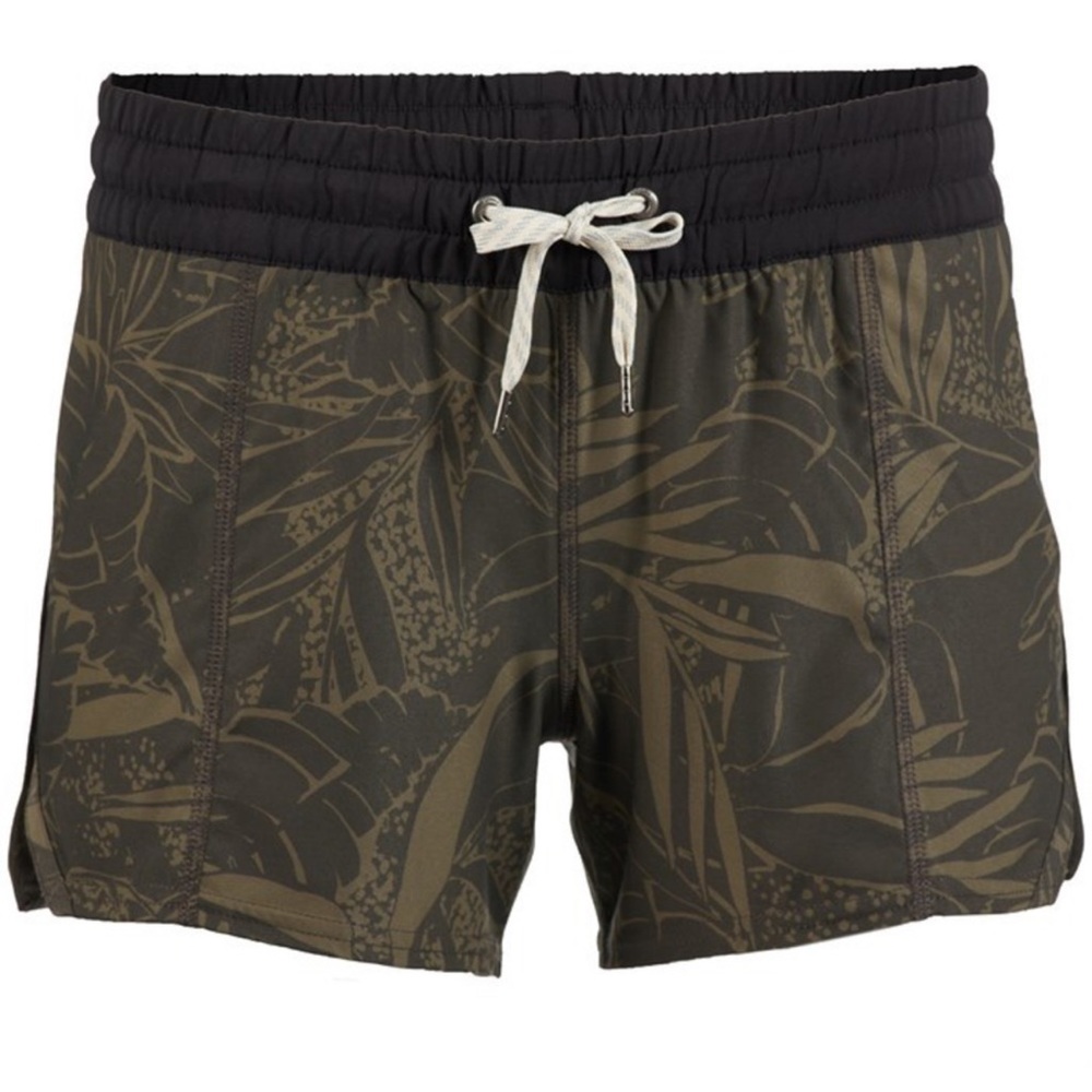 Vuori Clementine Short in Oregano Rainforest